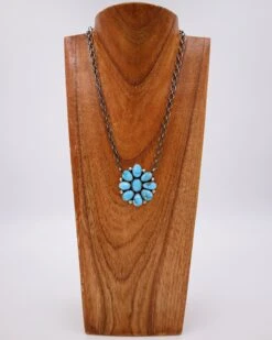 TURQUOISE FLOWER CLUSTER ON CHAIN NECKLACE -Western Cowboy Clothing Store 0D6A6820