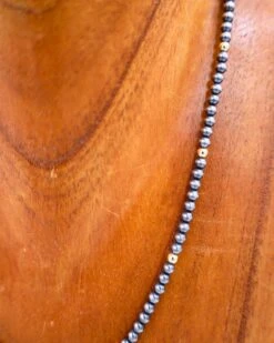 RICHARD SCHMIDT 18" NAVAJO PEARL AND GOLF FILLED 4MM BEAD NECKLACE -Western Cowboy Clothing Store 107 153640ad 7931 4c93 b440 70587b37ee20