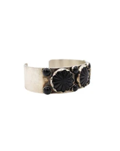 Richard Schmidt Onyx Starburst Cuff 5 Richard Schmidt Onyx Starburst Cuff -Western Cowboy Clothing Store 117 3716f6a2 64f4 45b6 bc8c 84b0431ca7f7
