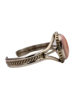 NAJA QUEEN PINK CONCH OVAL CUFF -Western Cowboy Clothing Store 182 9033e97f 2772 451b 863b 460bcd467440