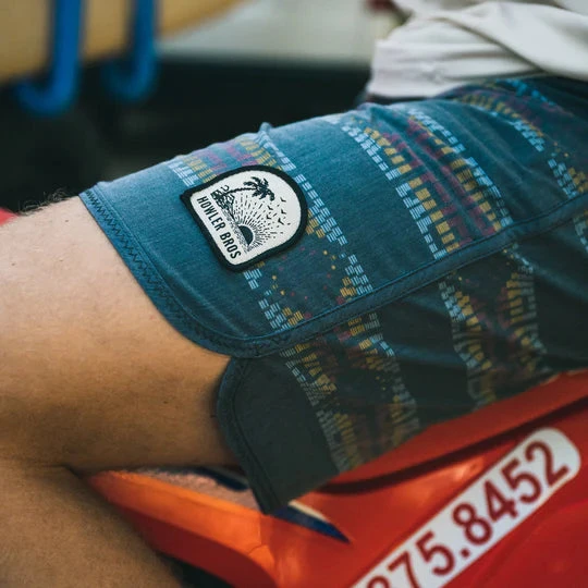 HOWLER MEN'S Bruja Boardshorts 2 HOWLER MEN'S Bruja Boardshorts - Image 2