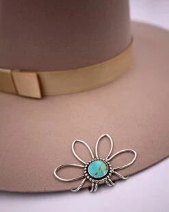 THE WINGED HEART GREEN TURQUOISE BRIM BLOOM CLIP -Western Cowboy Clothing Store 202 6575f8f0 557a 42e0 a9dd 8d4851a2aee1