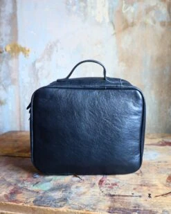 VINTAGE COWGIRL CASES JEWELRY BOOK -Western Cowboy Clothing Store 248 931fa6af 0bfc 4ffd 8e5b 5515b20e7634