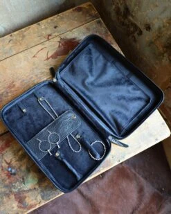 VINTAGE COWGIRL CASES JEWELRY SQUASH BLOSSOM CASE -Western Cowboy Clothing Store 268 b890f4c1 ee4f 46c1 a97d 9079738455d8