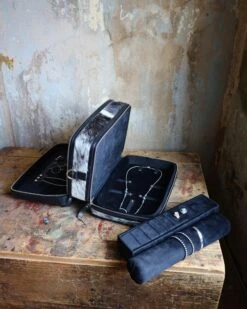 VINTAGE COWGIRL CASES JEWELRY DOUBLE DECKER CASE -Western Cowboy Clothing Store 288 a18dfb7d 6724 44de aec2 fa51b055f793