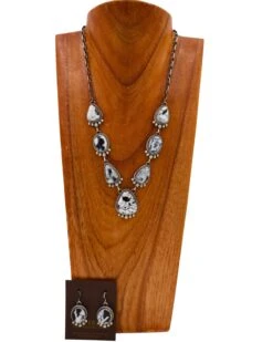 WHITE BUFFALO EARRING AND NECKLACE SET