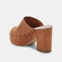 DOLCE VITA EMOL HEEL 11 DOLCE VITA EMOL HEEL -Western Cowboy Clothing Store DOLCEVITA HEELS EMOL PECANSUEDE 09 2000x2400 5d10717c ffaa 401d 8790 b510a60a341c