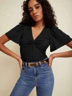 NATION DUSTY TWISTED FLUTTER SLEEVE TOP