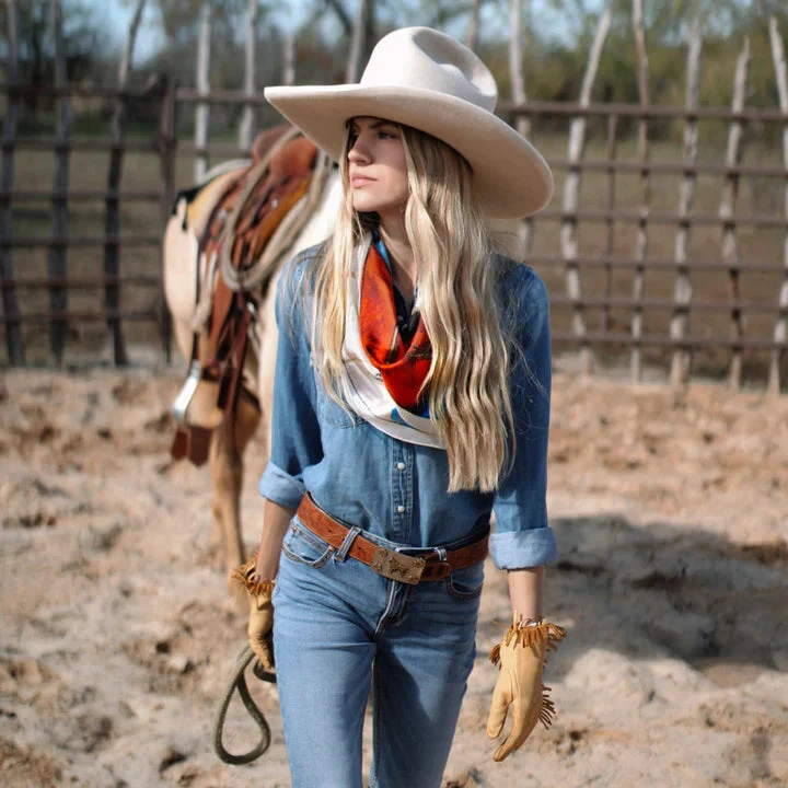 LADIES OF THE BASIN 35X35 SCARF 3 LADIES OF THE BASIN 35X35 SCARF - Image 3