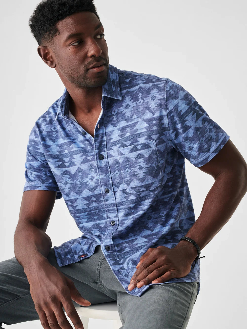 Faherty Doug Good Feather Short-Sleeve Knit Seasons Shirt (Single Pocket) 1 Faherty Doug Good Feather Short-Sleeve Knit Seasons Shirt (Single Pocket)