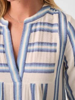 Faherty Dream Cotton Gauze Vida Midi Dress 7 Faherty Dream Cotton Gauze Vida Midi Dress -Western Cowboy Clothing Store SP23 faherty womens WDS2354 BBJ DREAM COTTON GAUZE VIDA MIDI DRESS BLUE BAJA detail 1 2000x 079627fb 9d37 4273 83b4 7e43bfdae63e