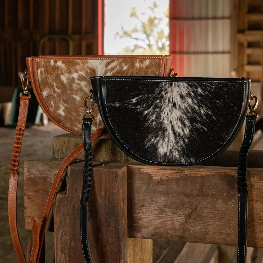 WESTERN AND CO. JUST A PHASE CROSSBODY BAG- SADDLE 3 WESTERN AND CO. JUST A PHASE CROSSBODY BAG- SADDLE - Image 3