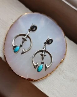 NAJA DANGLE TURQUOISE OVAL EARRING