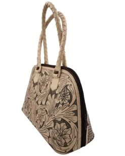 QUE CHULA MALENTINE MEDIANO CREAM PURSE -Western Cowboy Clothing Store image f4c943a8 4846 40ee 9aa8 bed79d2569fd